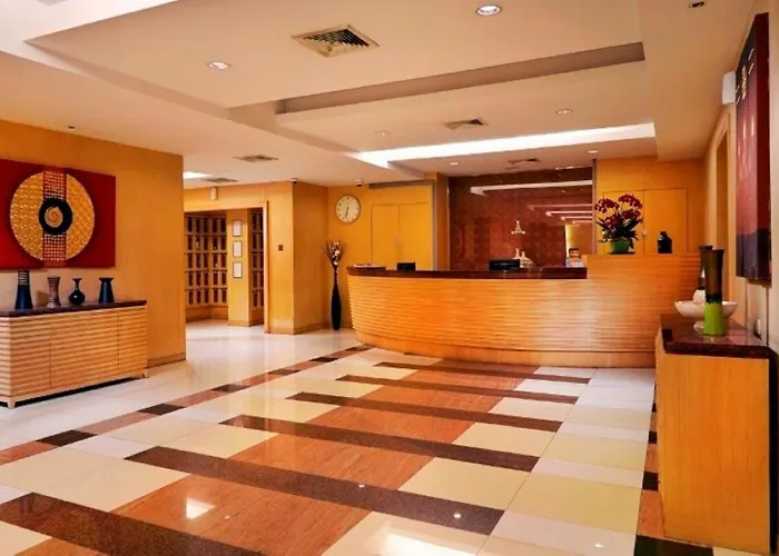 The Mercer Sukhumvit 4 3* バンコク都