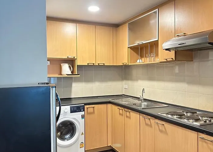 The Mercer Sukhumvit 4