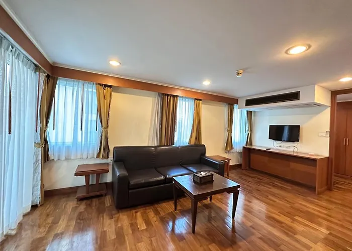 The Mercer Sukhumvit 4 ホテル