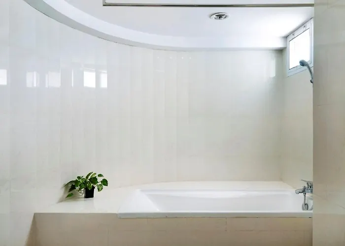 The Mercer Sukhumvit 4 ホテル 3*