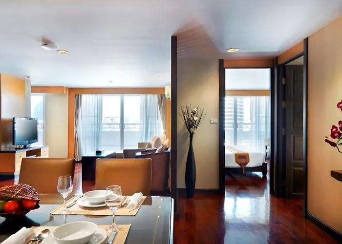 ホテル The Mercer Sukhumvit 4 3*