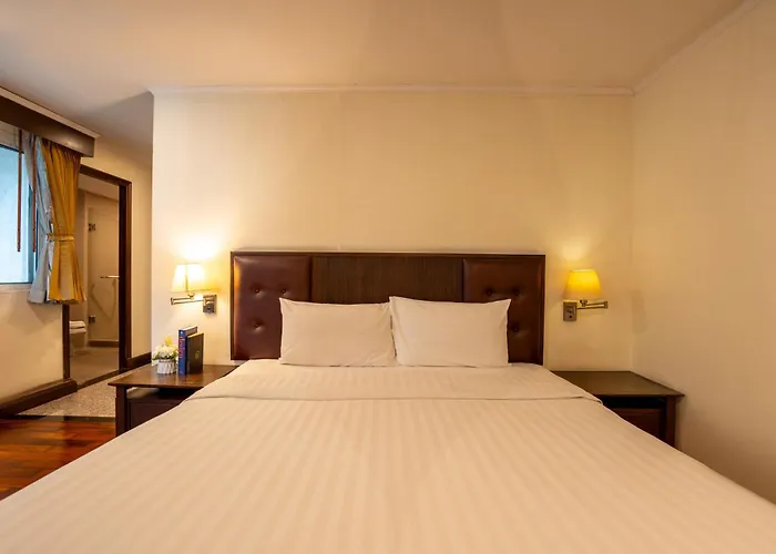 The Mercer Sukhumvit 4 Hotel