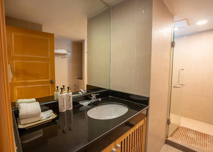The Mercer Sukhumvit 4 3* Bangkok
