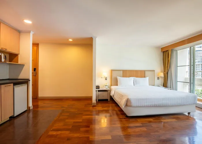 The Mercer Sukhumvit 4
