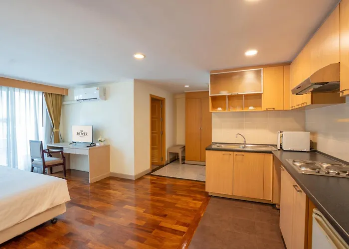 The Mercer Sukhumvit 4 Hotel