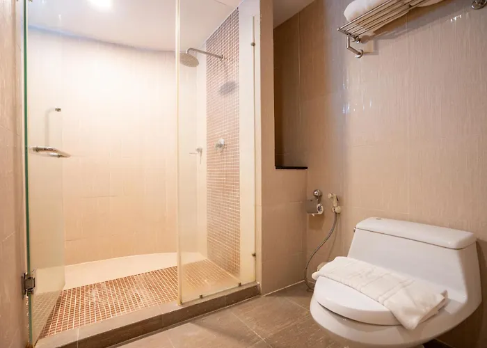 The Mercer Sukhumvit 4 3*