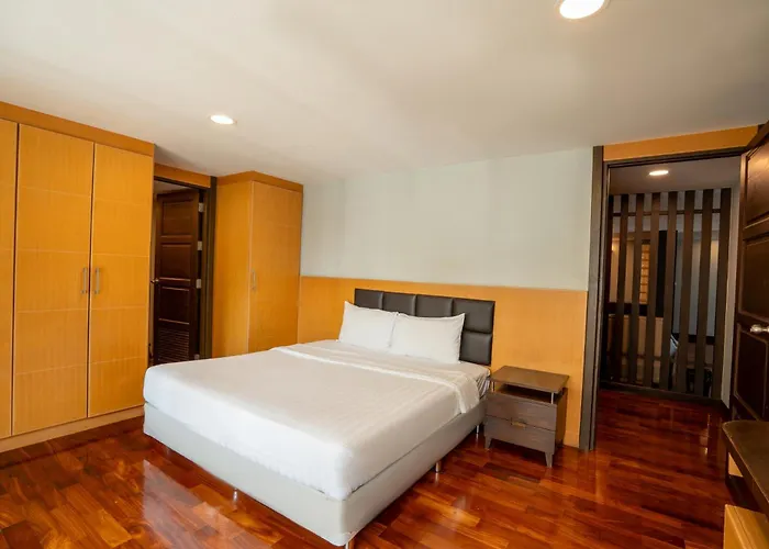 The Mercer Sukhumvit 4 Bangkok
