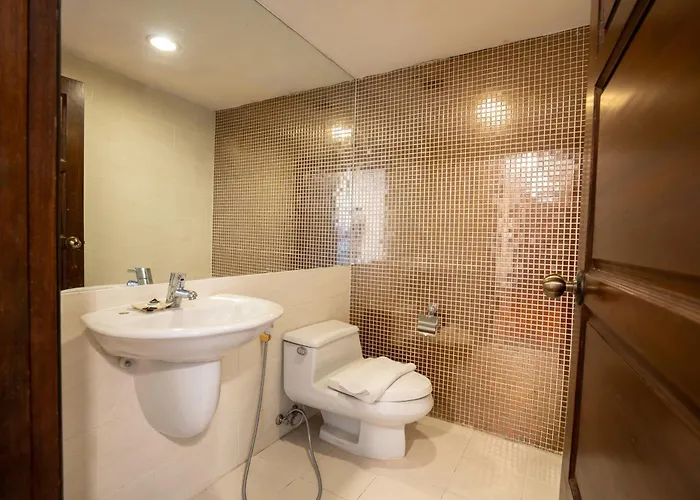 The Mercer Sukhumvit 4 3* Bangkok