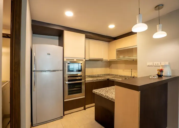 The Mercer Sukhumvit 4 3*