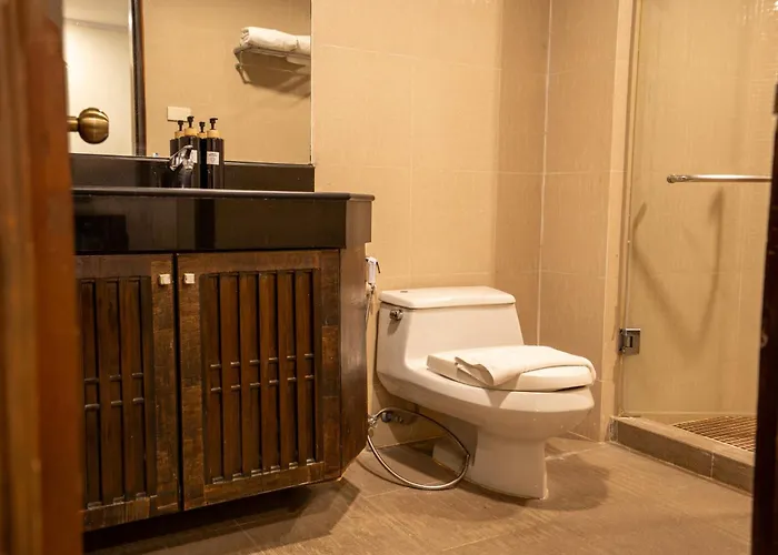 The Mercer Sukhumvit 4 Hotel